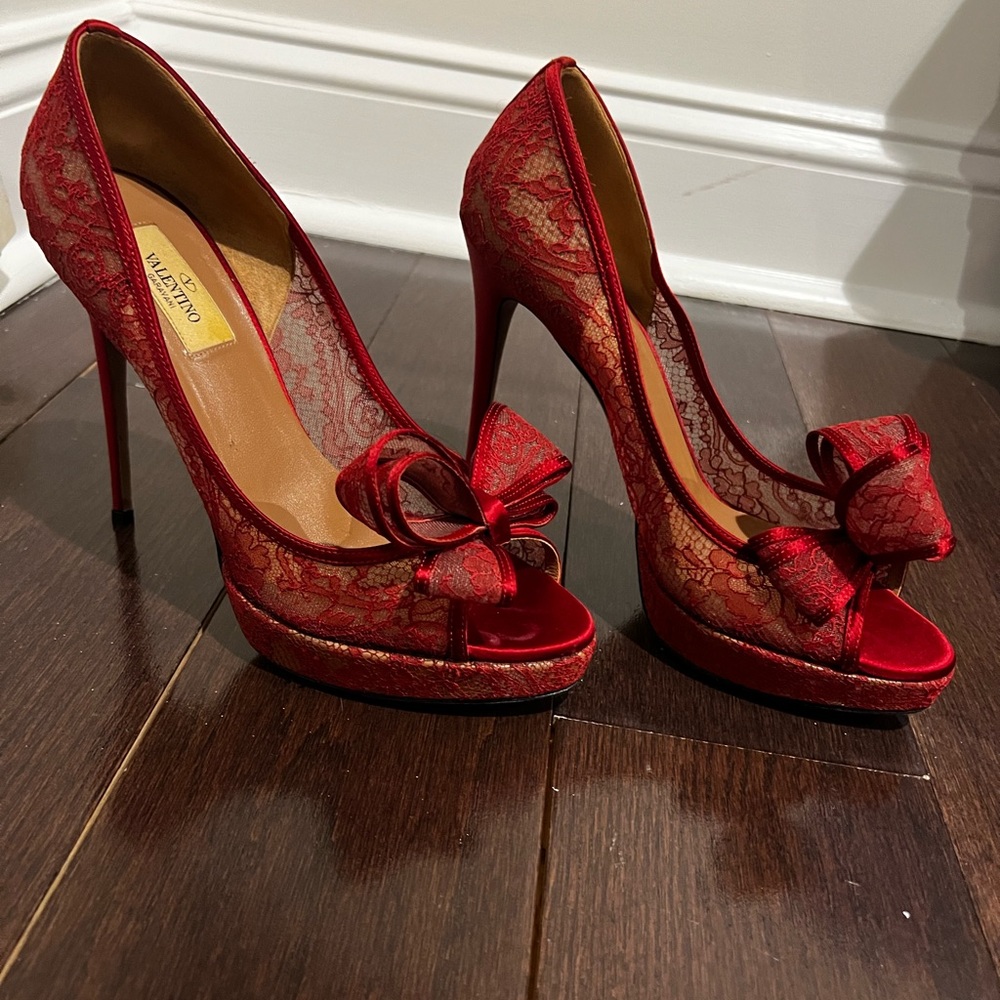 Valentino Red Lace Bow Pump